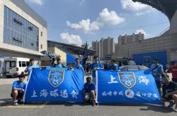 雷速体育下载-关于球队举行球迷节庆活动，推动团队凝聚的信息