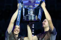 雷速体育官方-年终总决赛碾压ATP总决赛，蒂姆统治全场