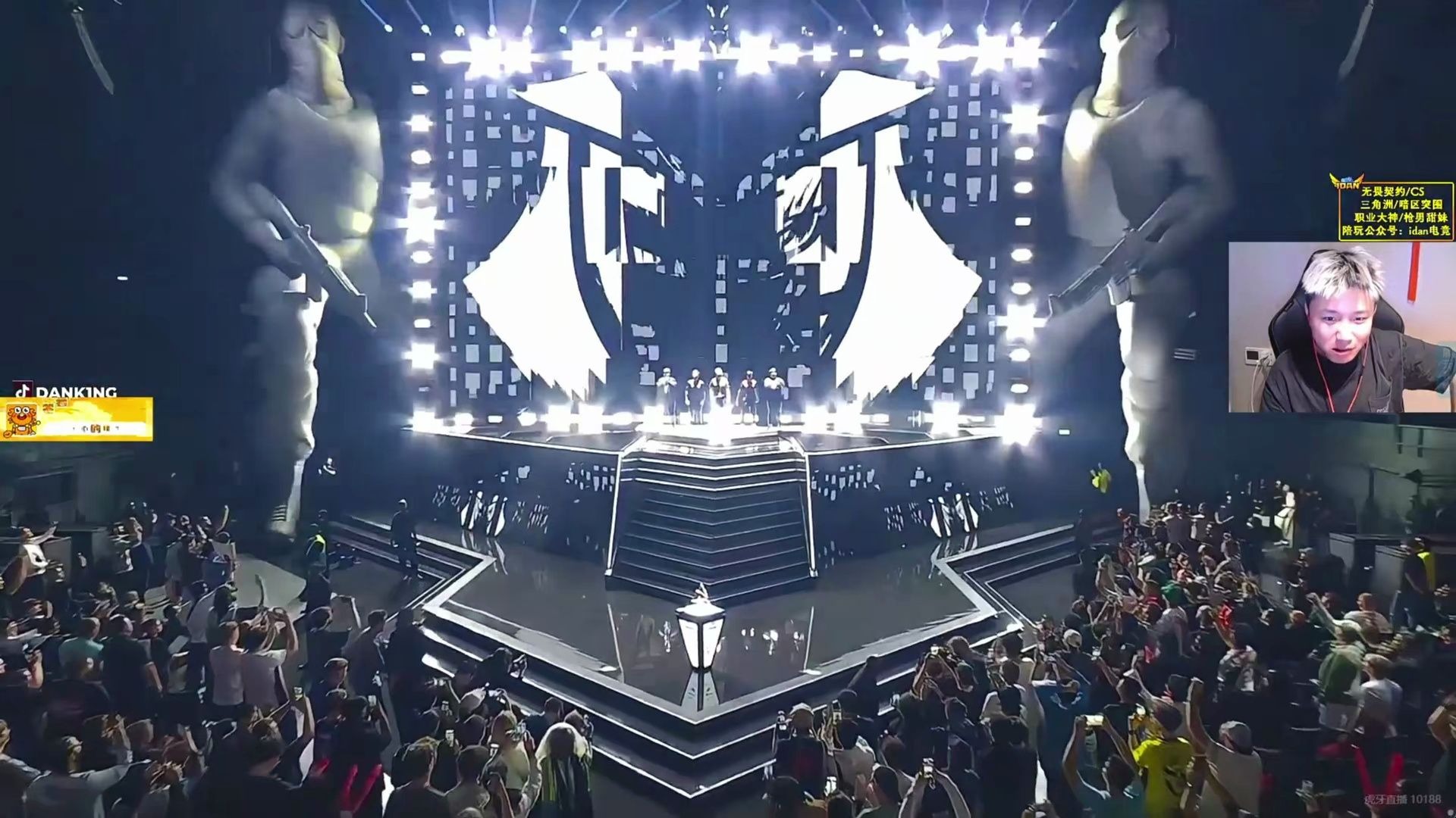 HLE力克PSG,Gumayusi打出惊人五杀全球总决赛3:2(伦敦) HLE力克PSG,Gumayusi打出惊人五杀全球总决赛3:2(伦敦)