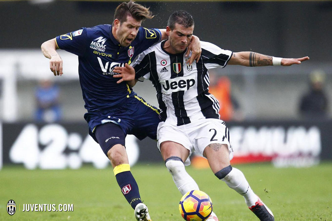 莱加内斯队遭遇逆转,错失重要三分 莱加内斯队遭遇逆转,错失重要三分